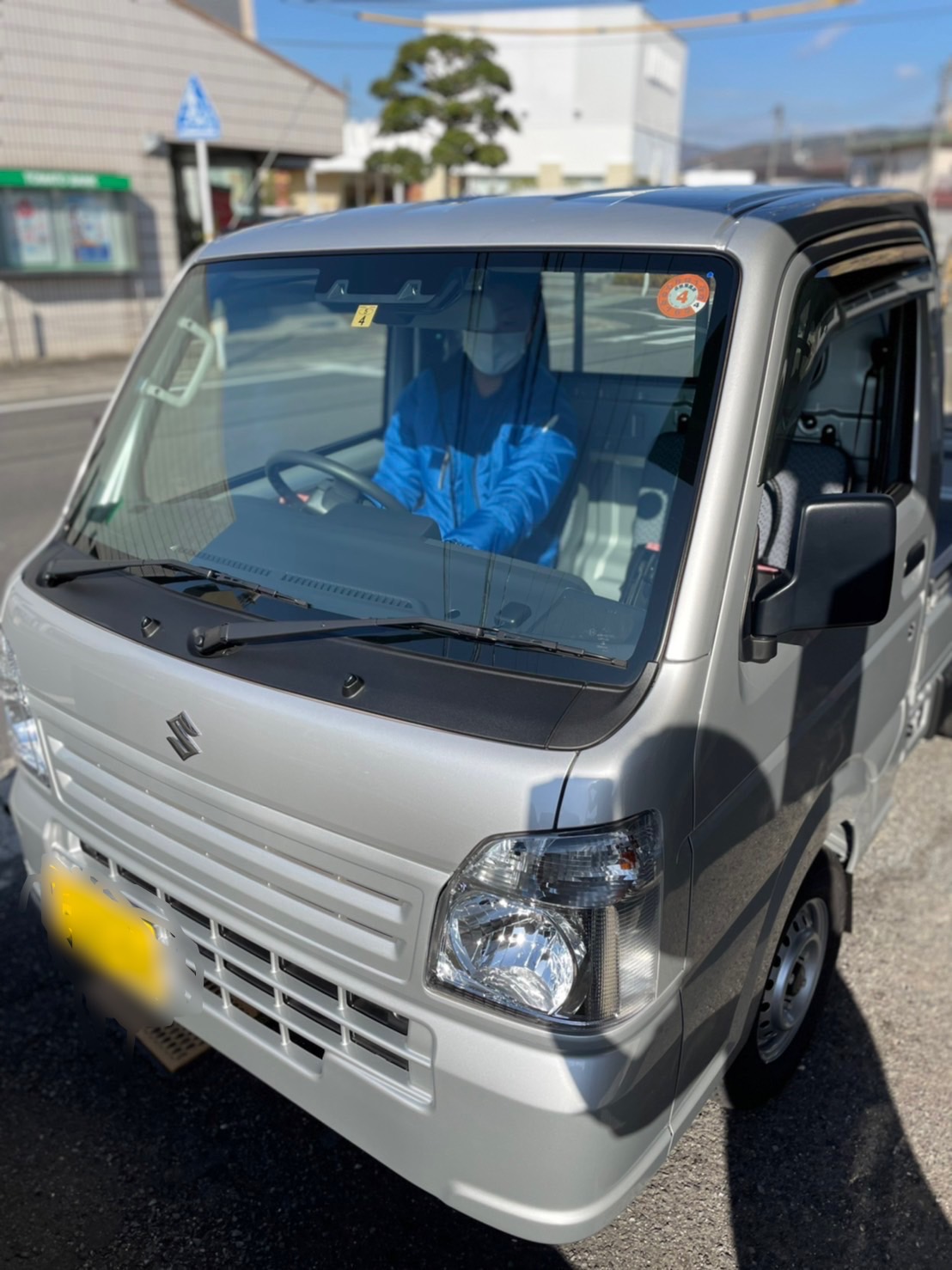 新しい軽トラックを買いました